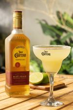 Tequila-Envelhecida-Reposado-Jose-Cuervo-Especial-Garrafa-750ml-Frente-1